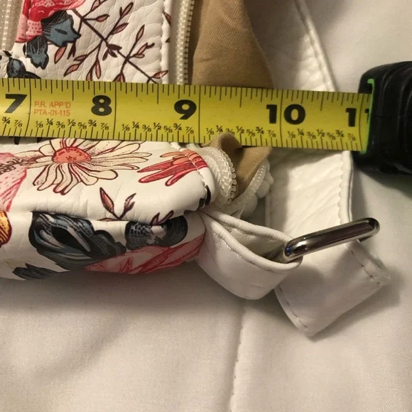 EUC Bueno Medium Purse Bag - Picture 12 of 14